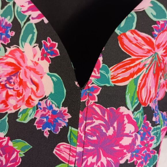 Zara, Crop Top, Size Small, Floral, Sweetheart Neckline, Short Puffy Sleeves - Picture 6 of 16